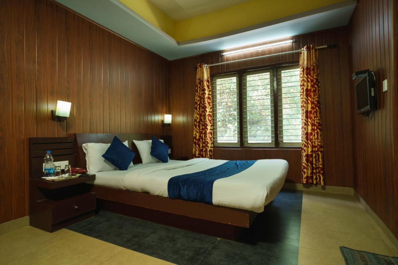 Oyo 8506 Pallivasal Munnar Luaran gambar
